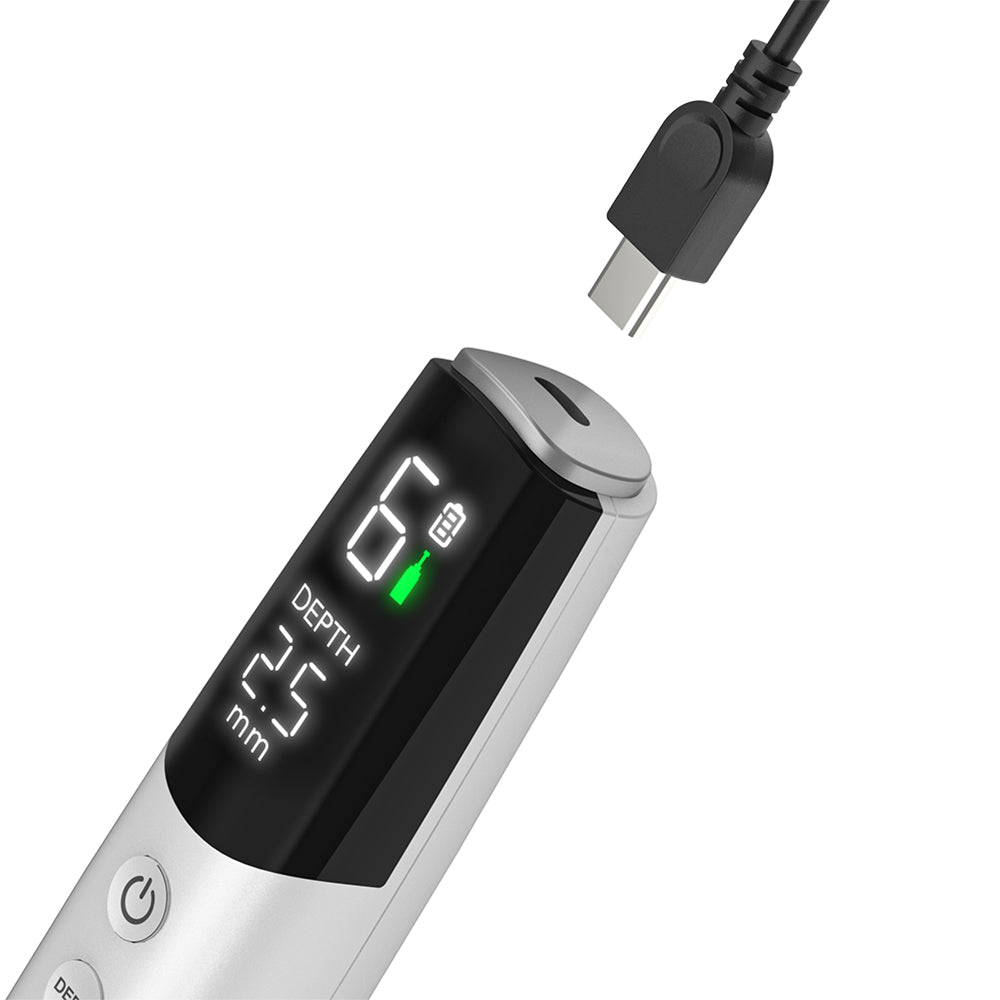 Dr. Pen M9 med USB-C-opladning, digitalt display og justerbar nåledybde til trådløs microneedling.