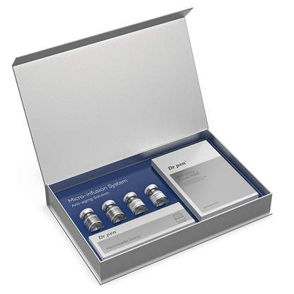 Dr. Pen MIS20 Micro-Infusion System i åben emballage med fire peptide infusion serum, microneedle stamp og fugtgivende ansigtsmasker til micro-infusion og hudpleje derhjemme.