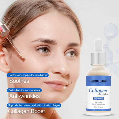 Kvinde påfører Neutriherbs Collagen + Peptides Serum 30 ml med pipette i ansigtet. Fugtgivende serum, der hjælper med at styrke hudbarrieren, forbedre hudens elasticitet og mindske synlige fine linjer og rynker.